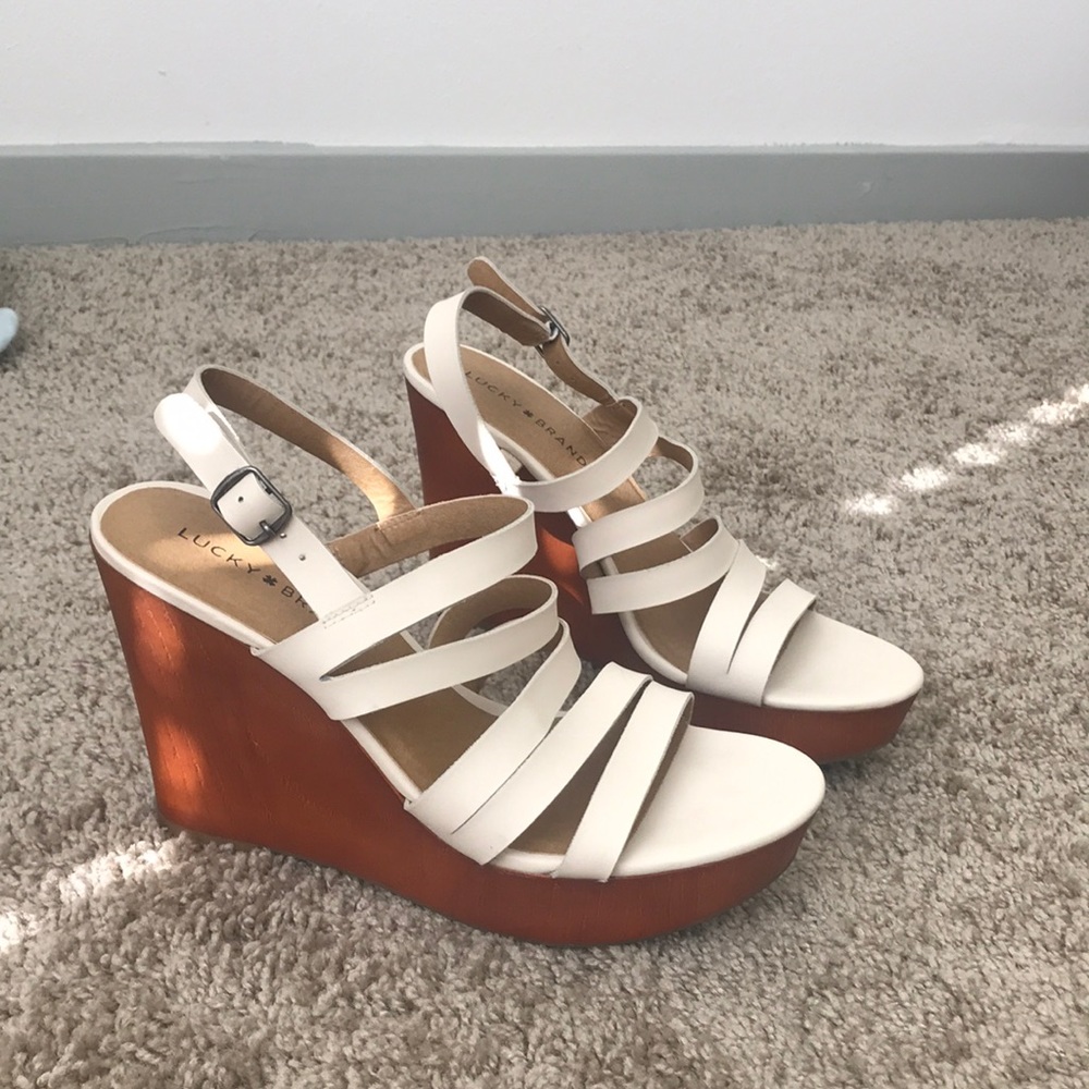 Lucky Brand Creme / off white wedges